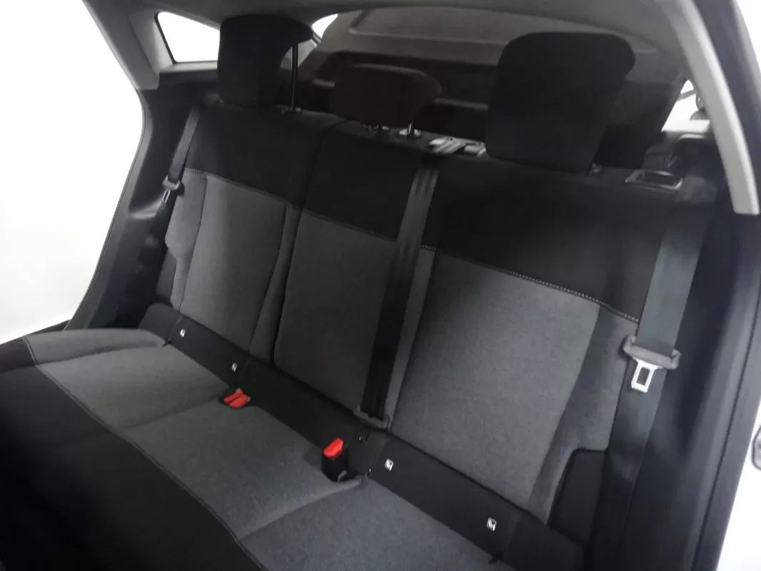 citroen-e-c4-2023-eletrico-200cc