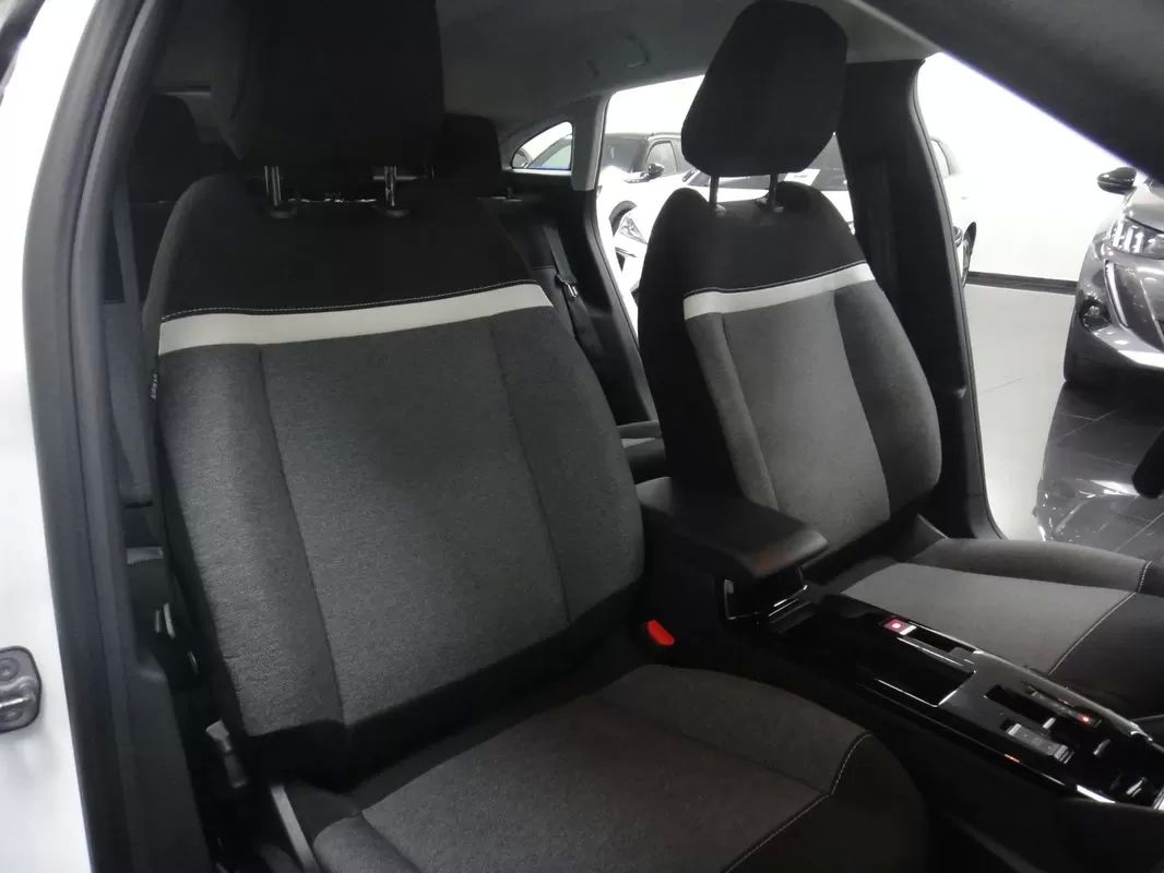 citroen-e-c4-2023-eletrico-200cc