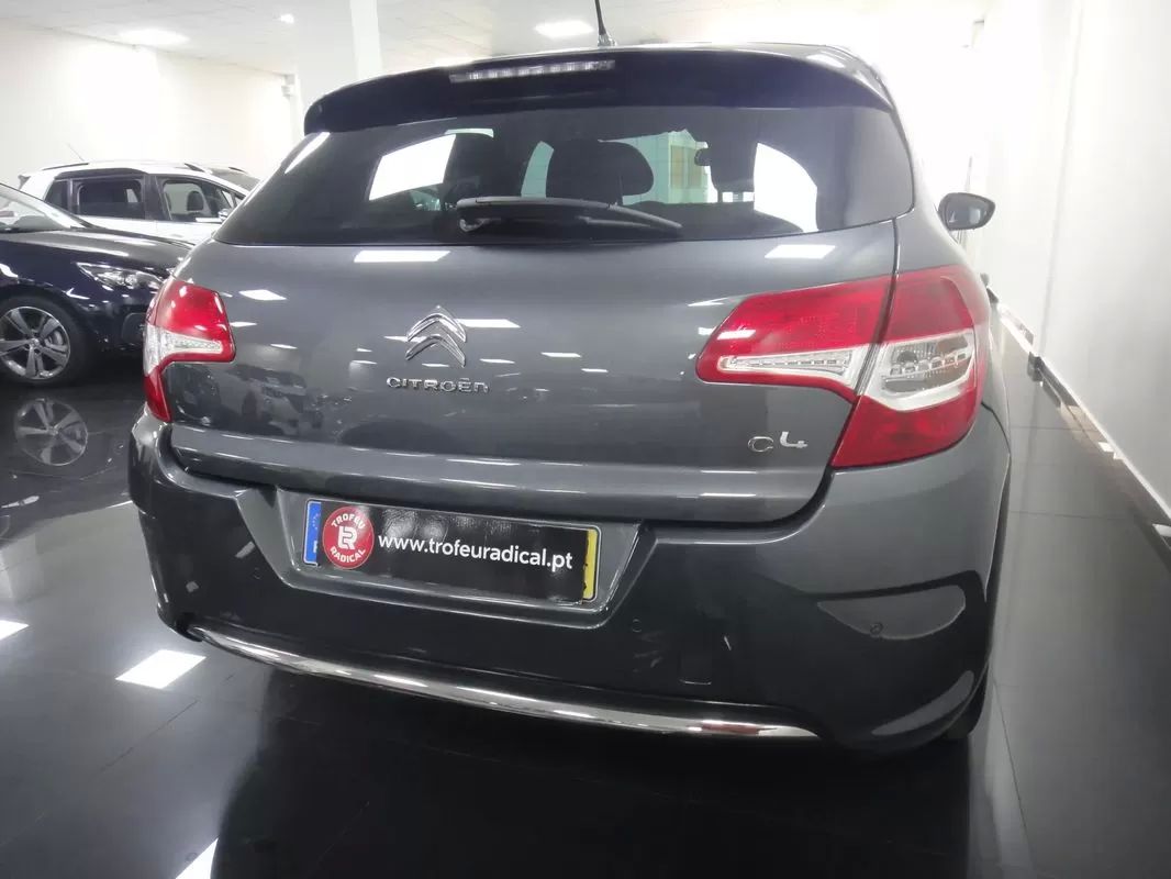 citroen-c4-2011-diesel-1560cc