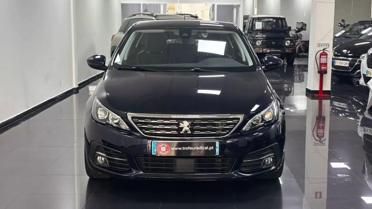 peugeot-308-2019-gasolina-1199cc