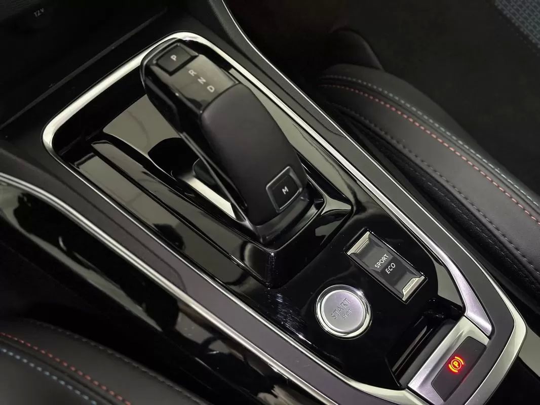 peugeot-308-2019-gasolina-1199cc