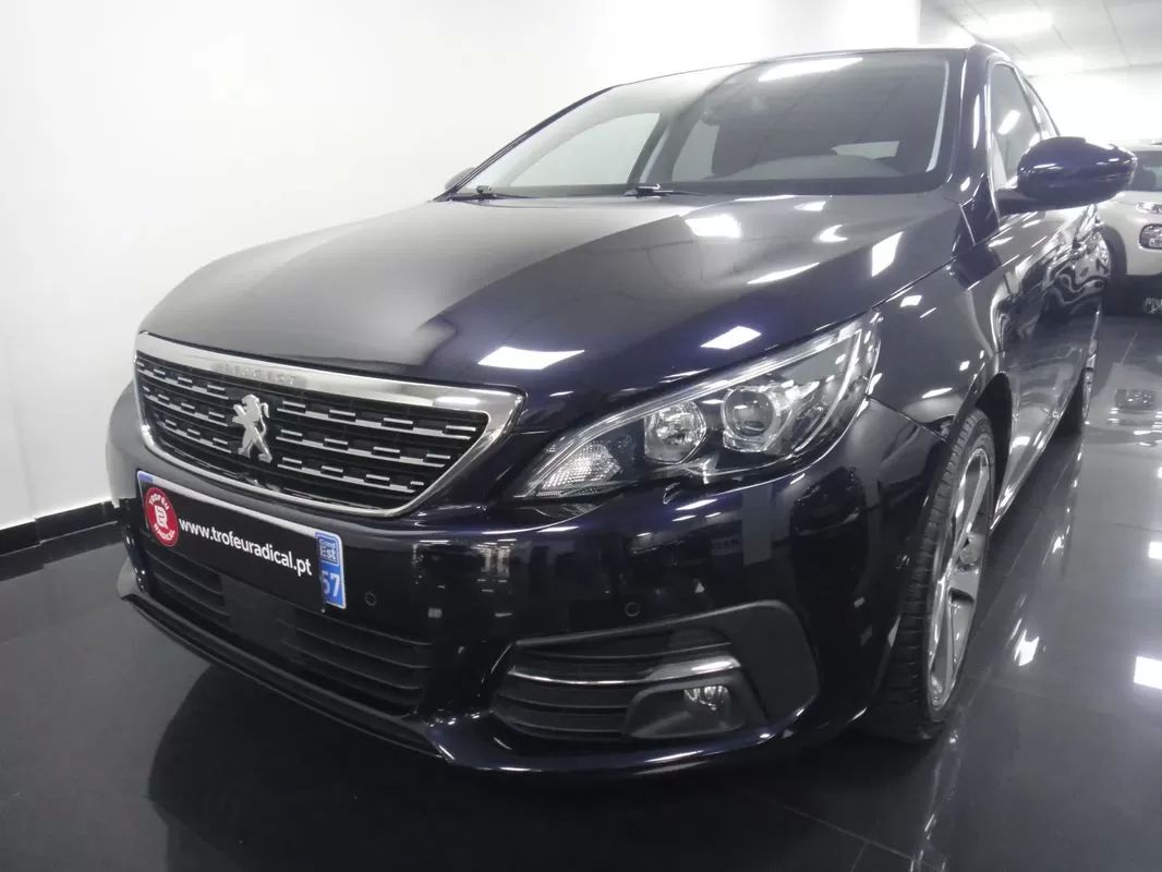 peugeot-308-2019-gasolina-1199cc