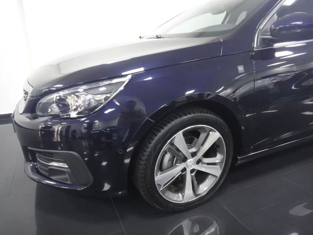 peugeot-308-2019-gasolina-1199cc