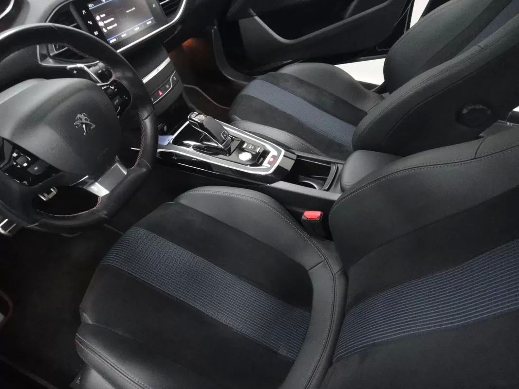 peugeot-308-2019-gasolina-1199cc