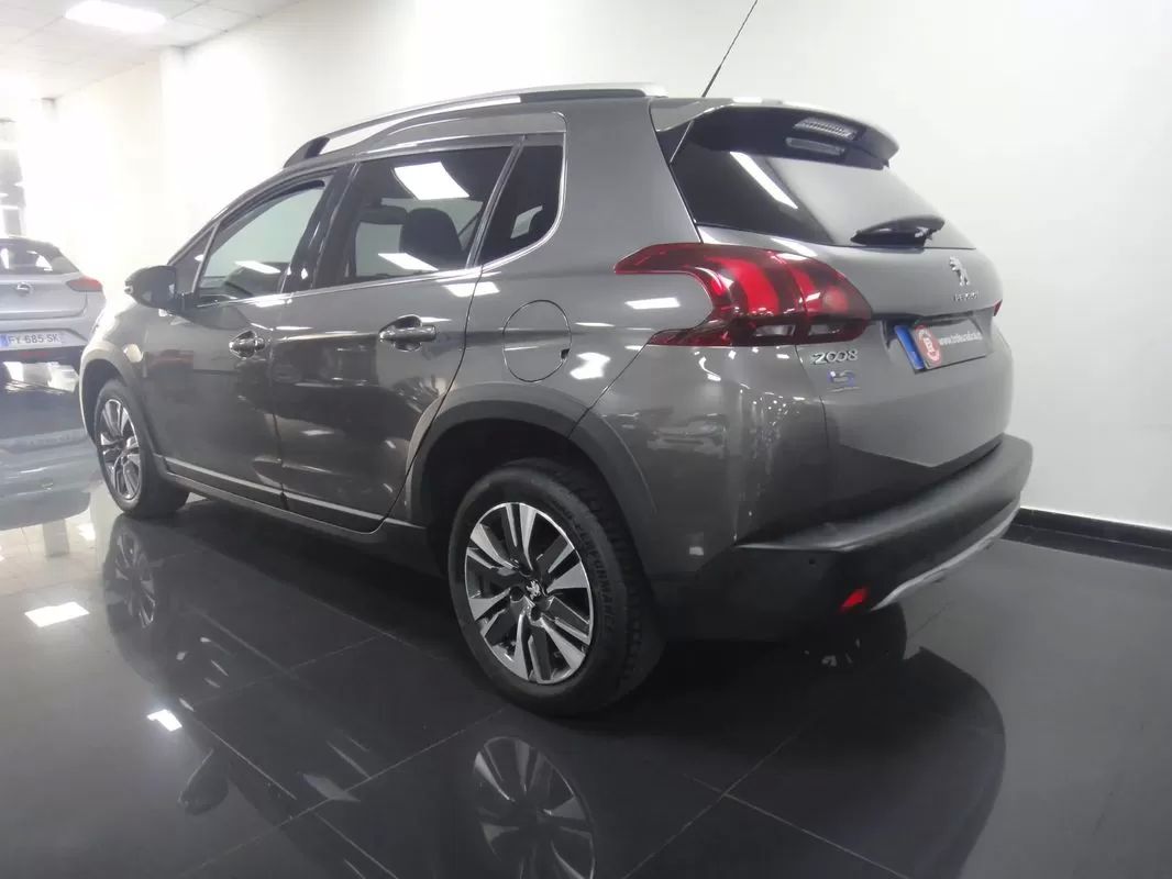 peugeot-2008-2018-gasolina-1199cc