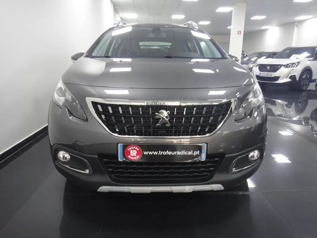 peugeot-2008-2018-gasolina-1199cc