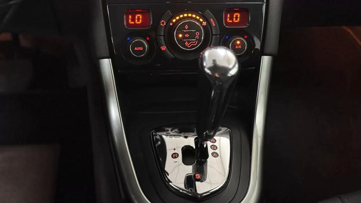 peugeot-308-2012-diesel-1560cc