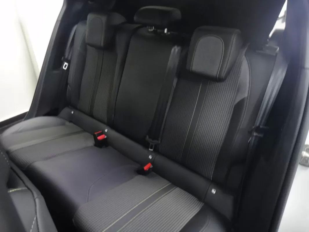 peugeot-2008-2020-gasolina-1199cc