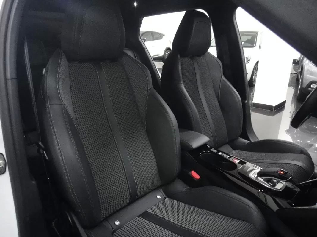 peugeot-2008-2020-gasolina-1199cc