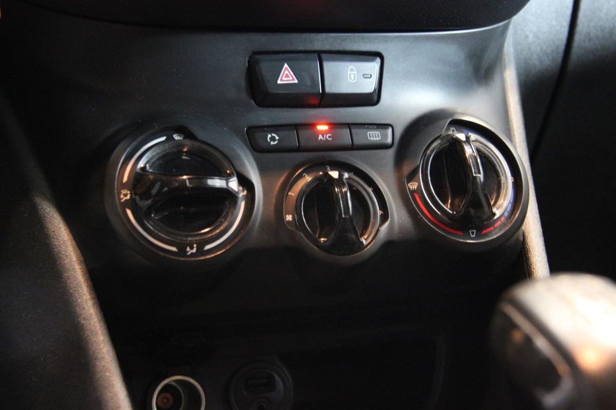 peugeot-208-2014-diesel-1560cc