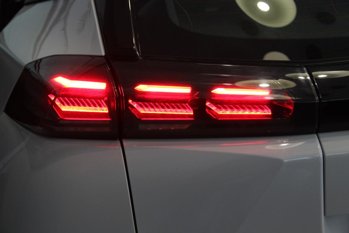 peugeot-2008-2023-gasolina-1199cc