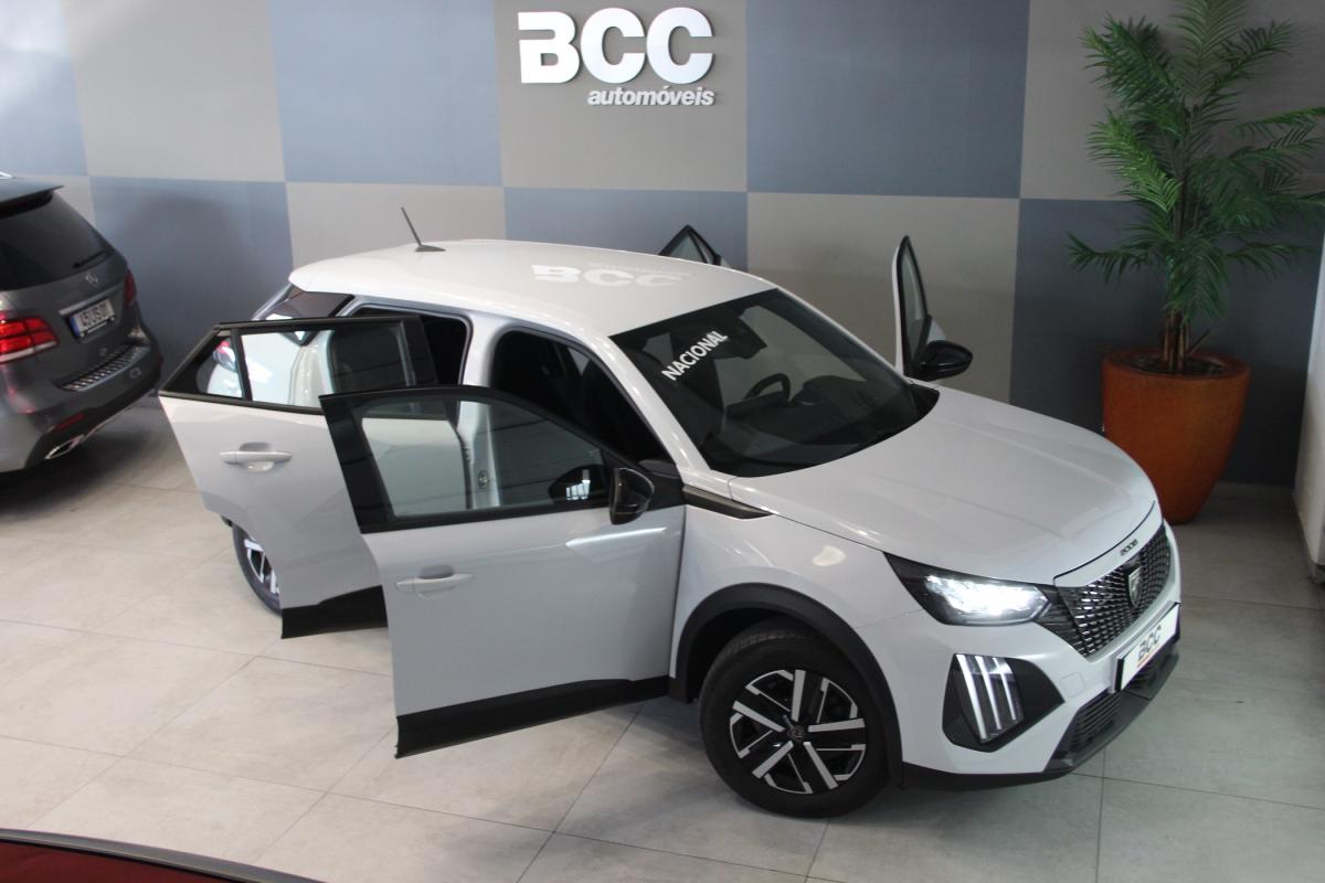 peugeot-2008-2023-gasolina-1199cc