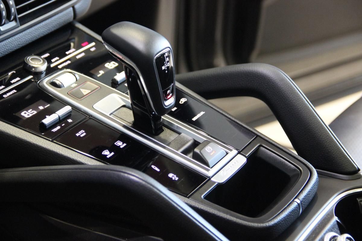 porsche-cayenne-2021-hibrido-a-gasolina-2995cc