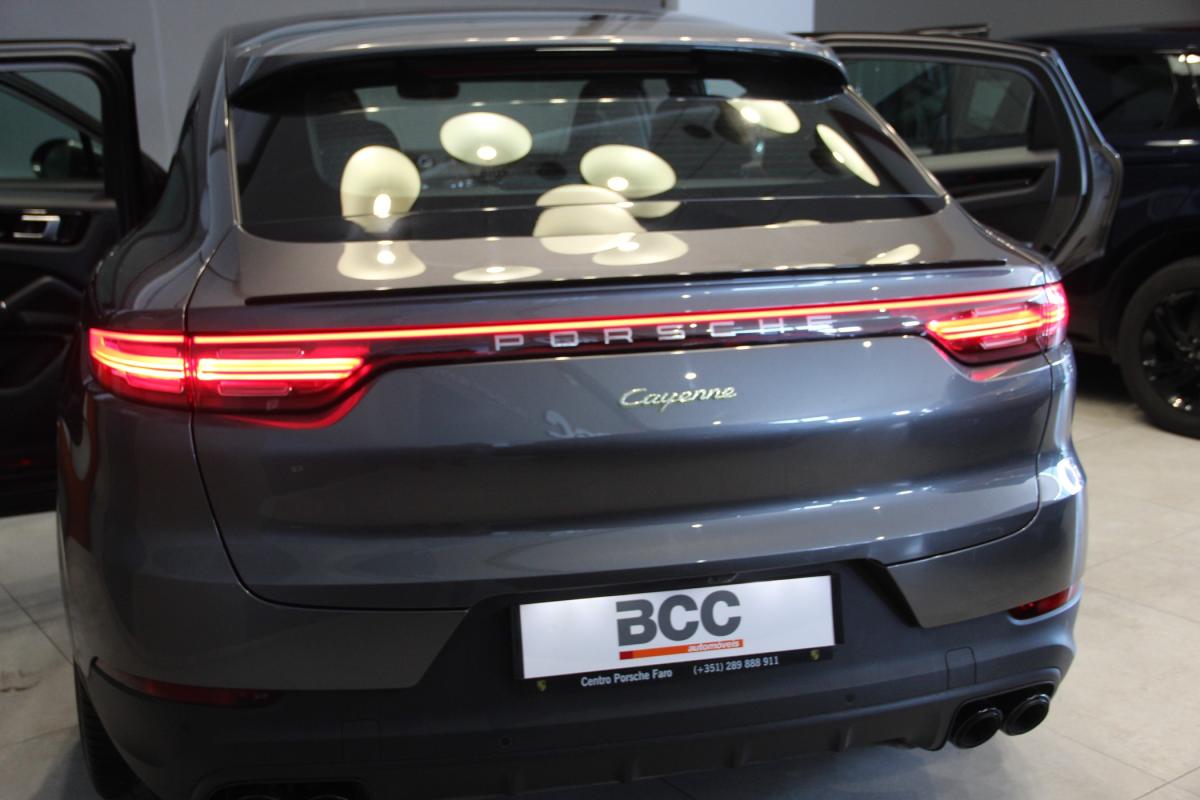porsche-cayenne-2021-hibrido-a-gasolina-2995cc