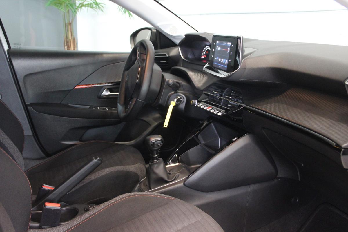 peugeot-208-2022-diesel-1499cc