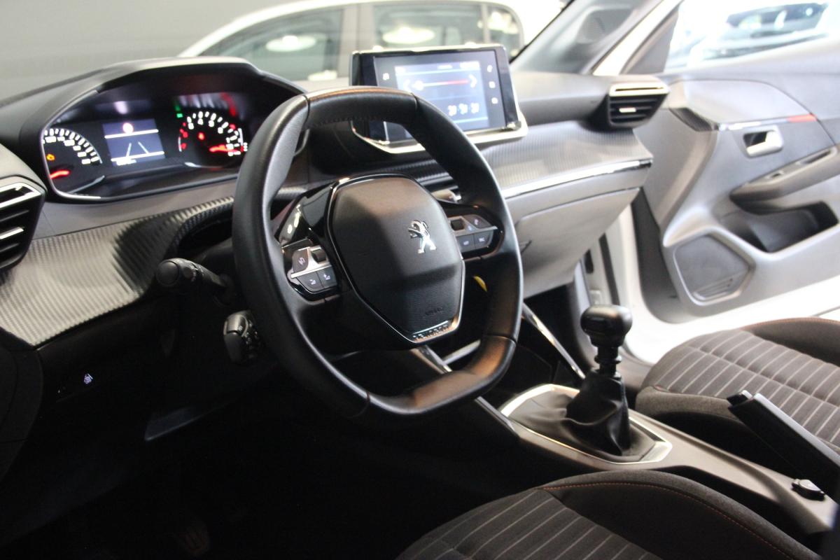 peugeot-208-2022-diesel-1499cc