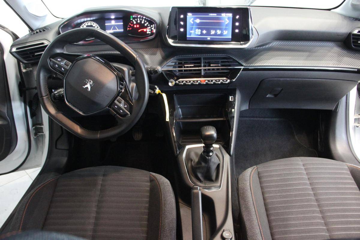 peugeot-208-2022-diesel-1499cc