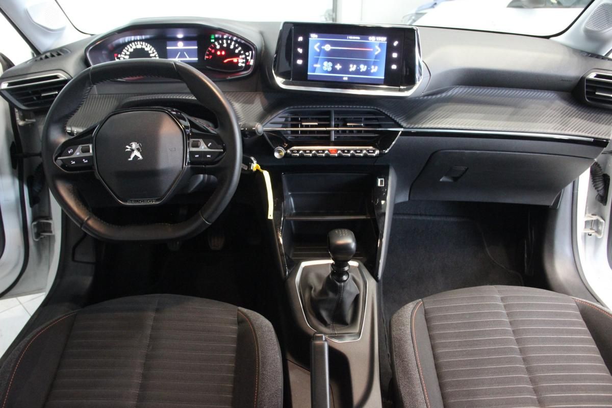 peugeot-208-2022-diesel-1499cc