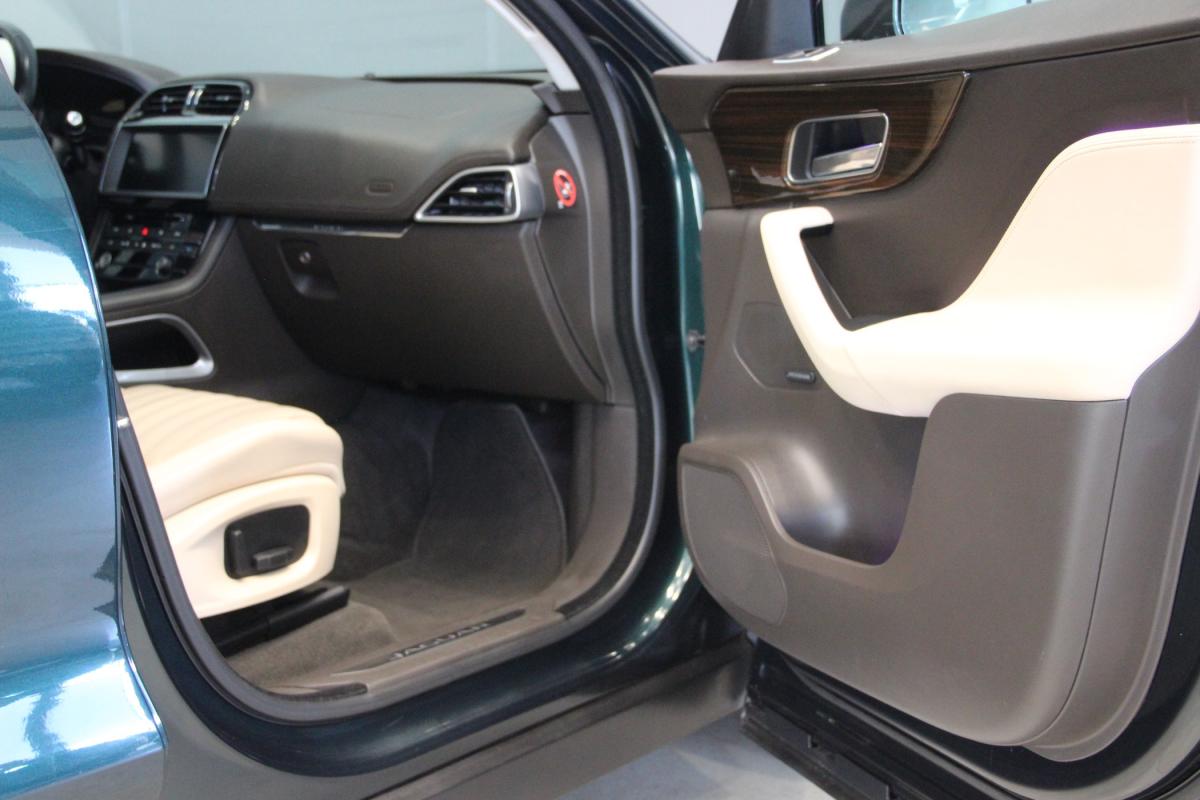 jaguar-f-pace-2017-diesel-1999cc