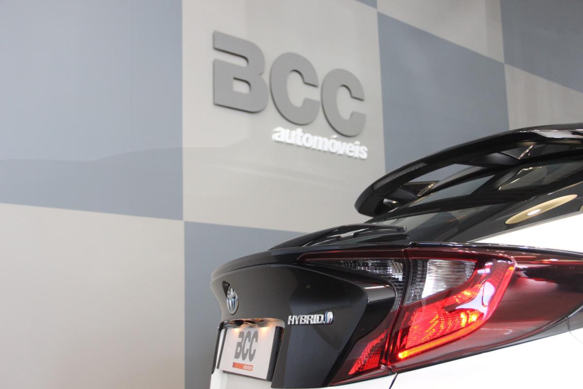 toyota-c-hr-2020-hibrido-a-gasolina-1798cc