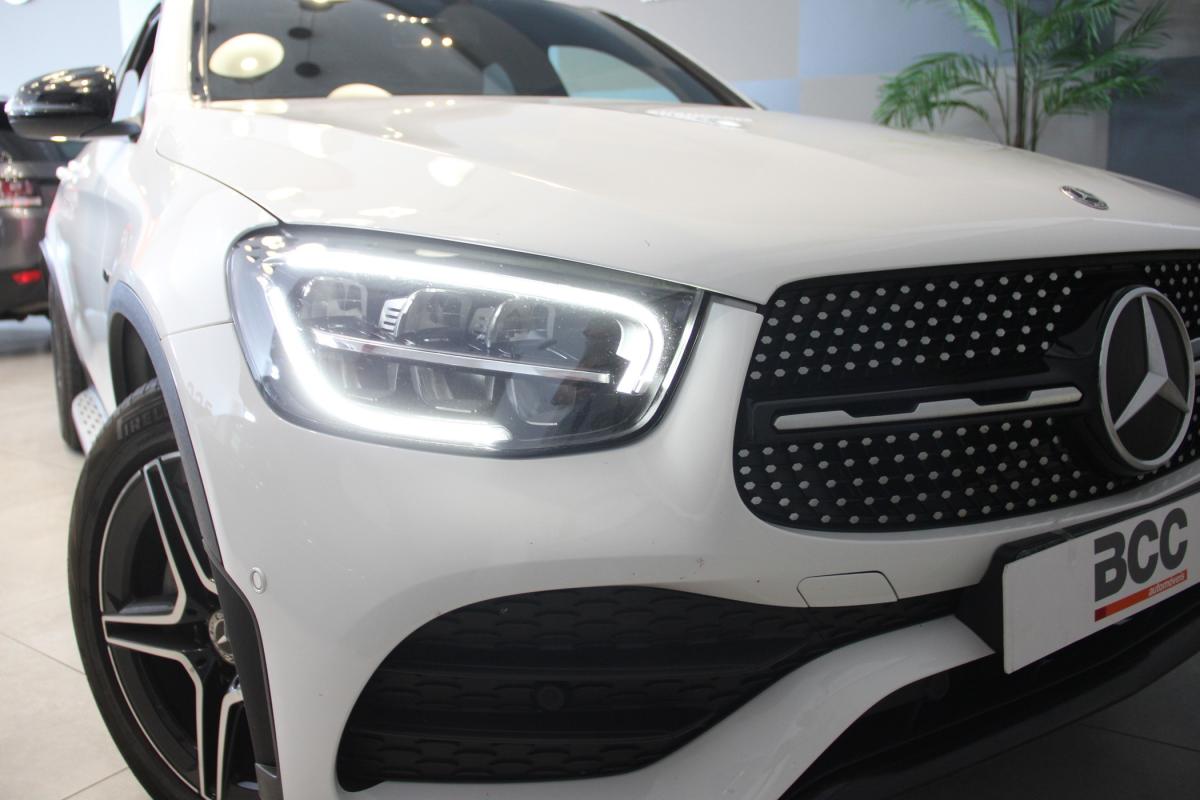 mercedes-benz-glc-2022-hibrido-a-diesel-1950cc