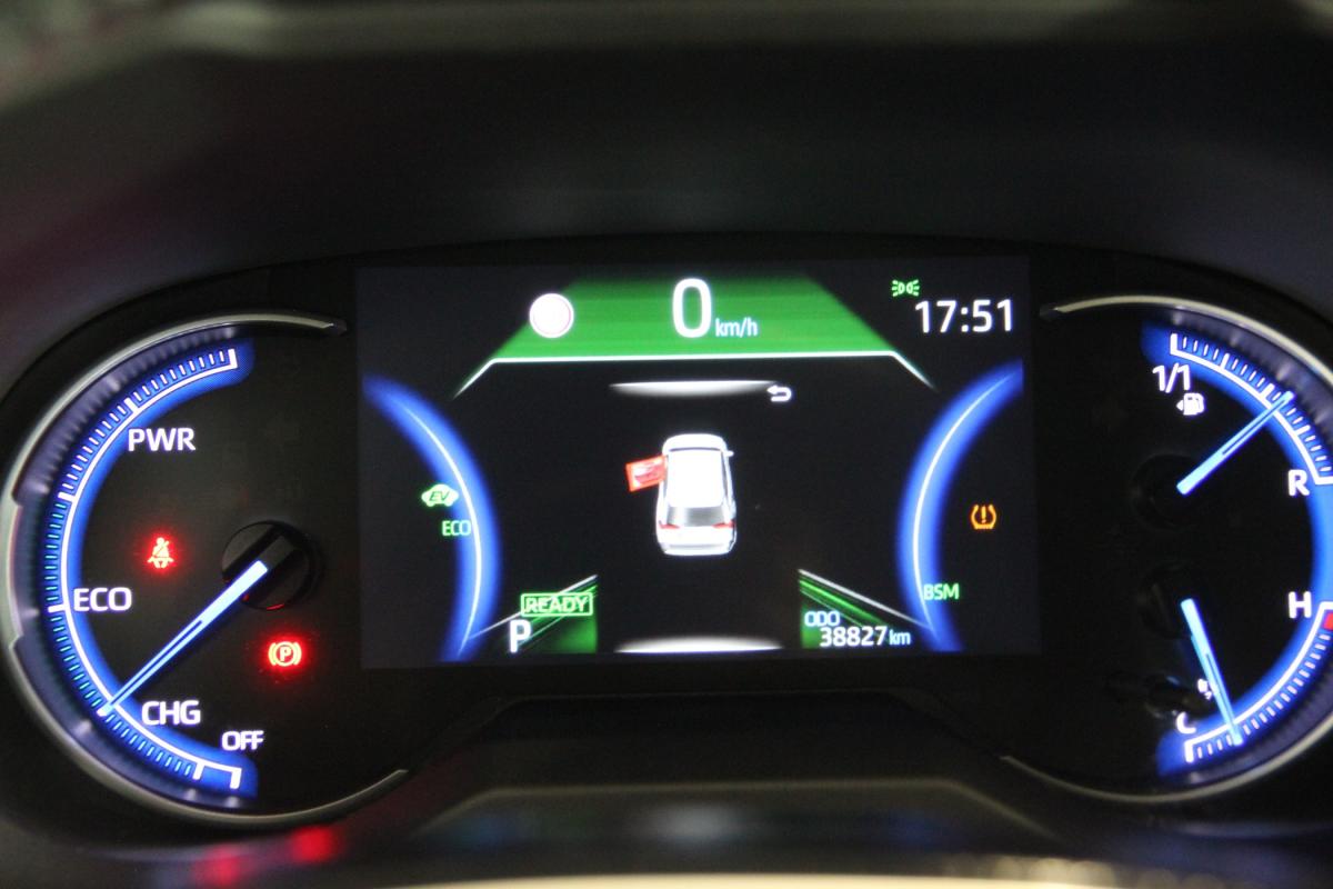 toyota-rav4-2021-hibrido-a-gasolina-2487cc