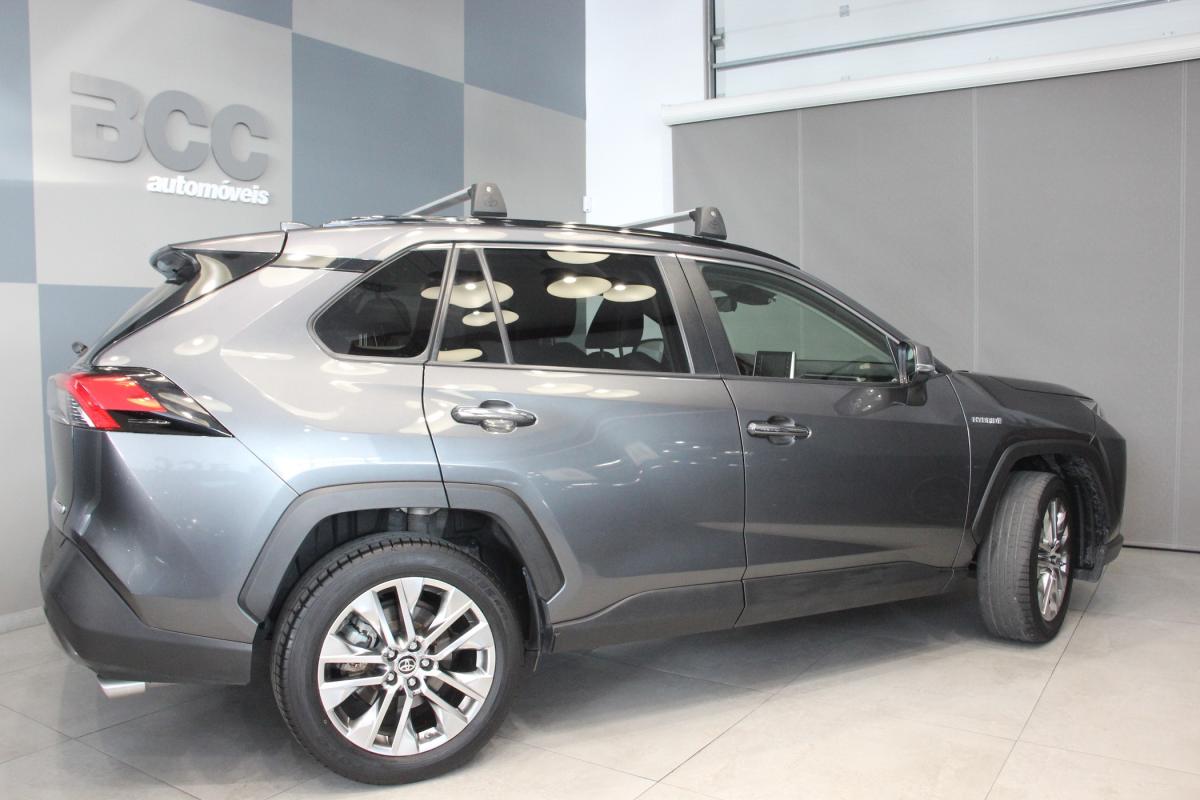 toyota-rav4-2021-hibrido-a-gasolina-2487cc