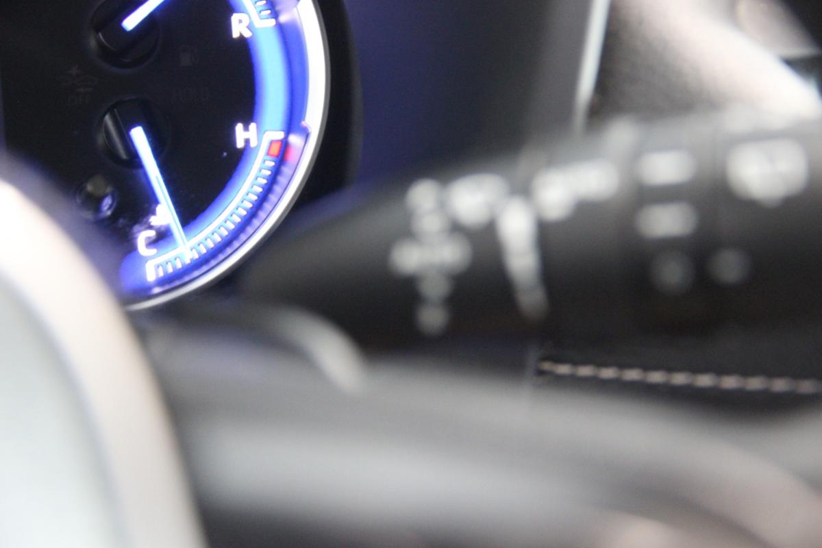 toyota-rav4-2021-hibrido-a-gasolina-2487cc