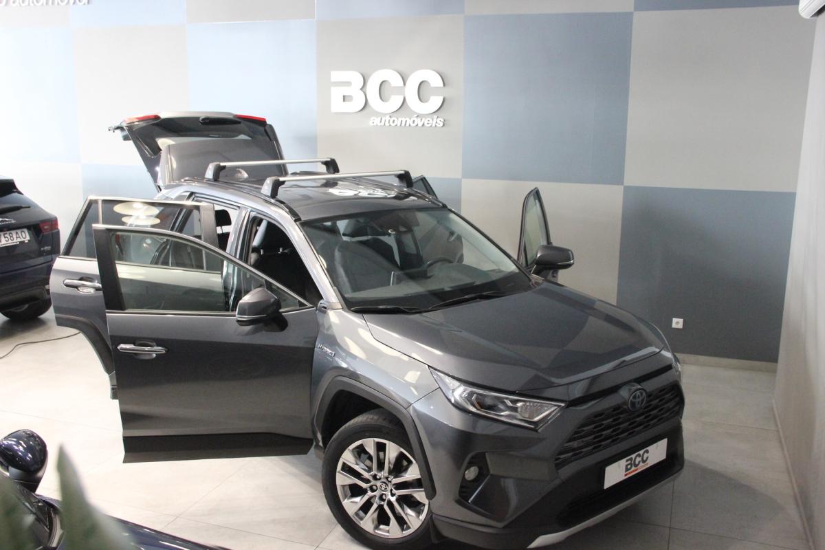 toyota-rav4-2021-hibrido-a-gasolina-2487cc