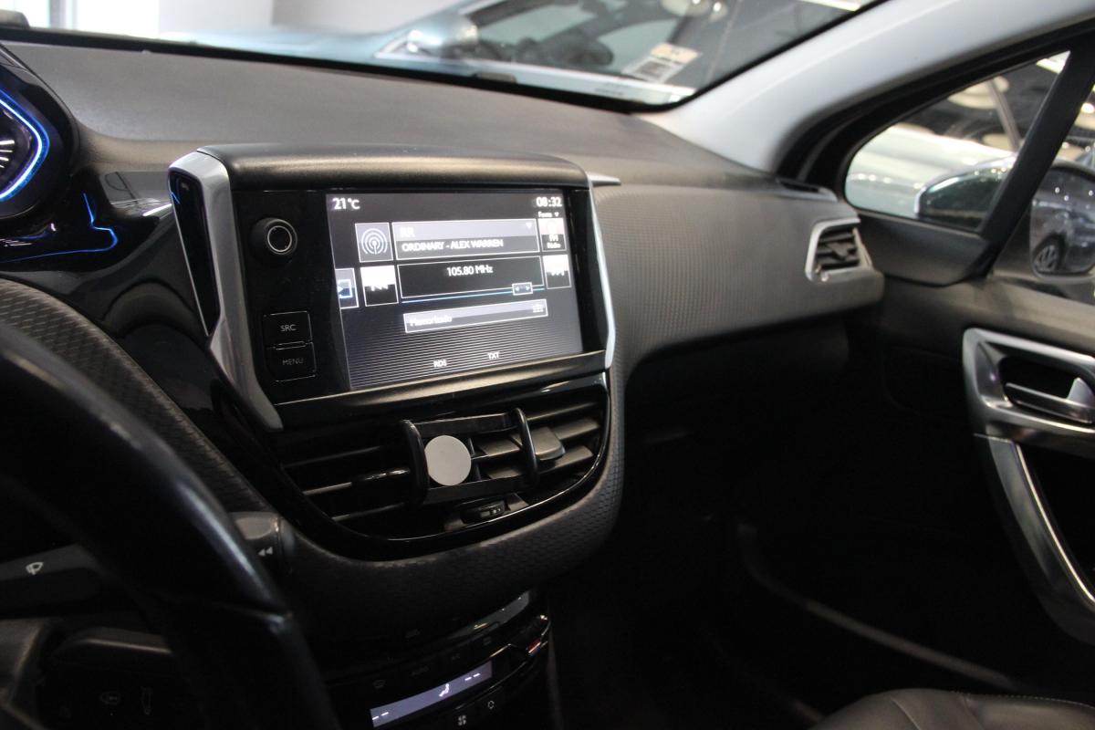 peugeot-2008-2015-gasolina-1199cc
