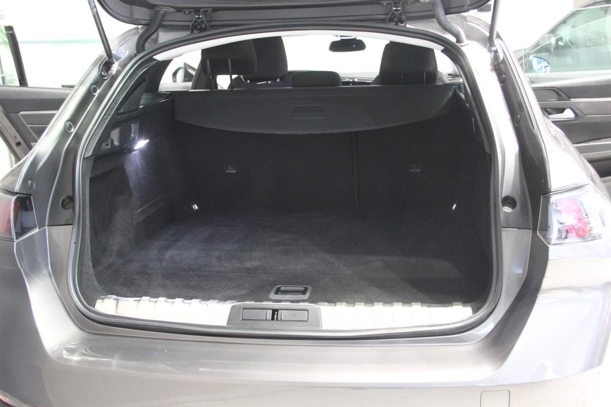 peugeot-508-sw-2021-diesel-1499cc