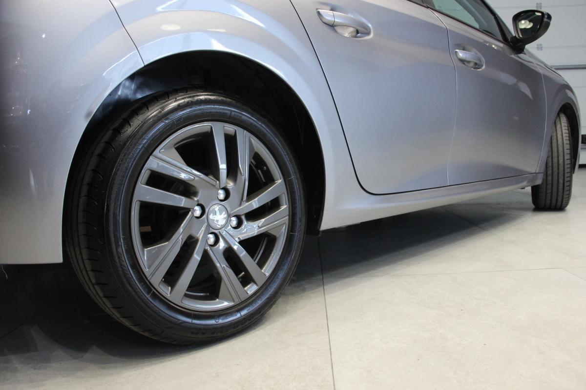 peugeot-208-2022-gasolina-1199cc
