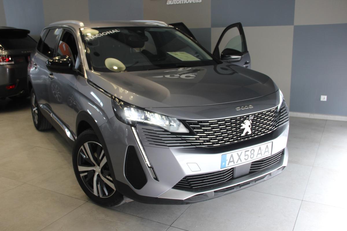 peugeot-5008-2023-gasolina-1199cc