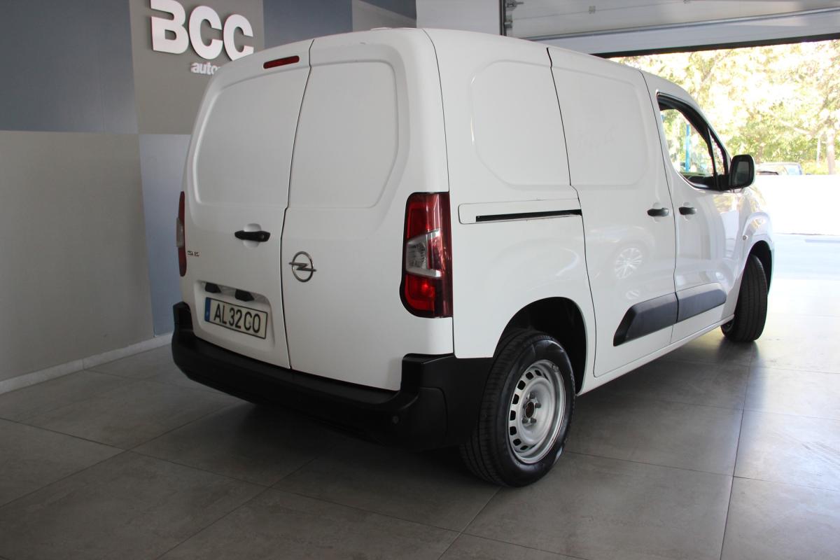 opel-combo-2021-diesel-1499cc