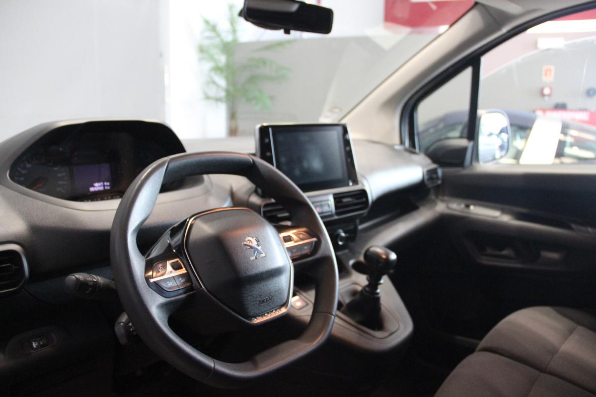 peugeot-partner-2023-diesel-1499cc