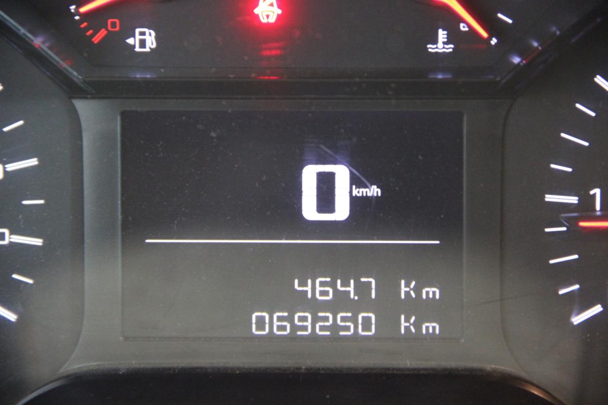 peugeot-partner-2023-diesel-1499cc