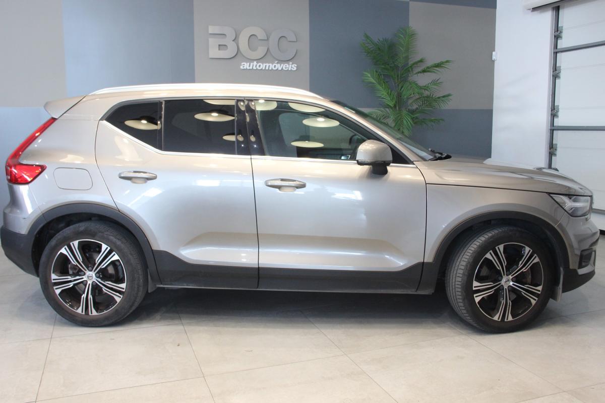 volvo-xc40-2021-hibrido-a-gasolina-1477cc