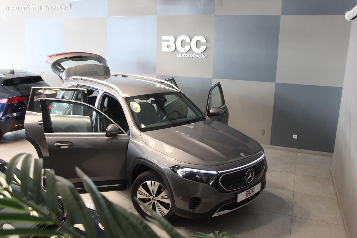 mercedes-benz-eqb-2023-eletrico-0cc