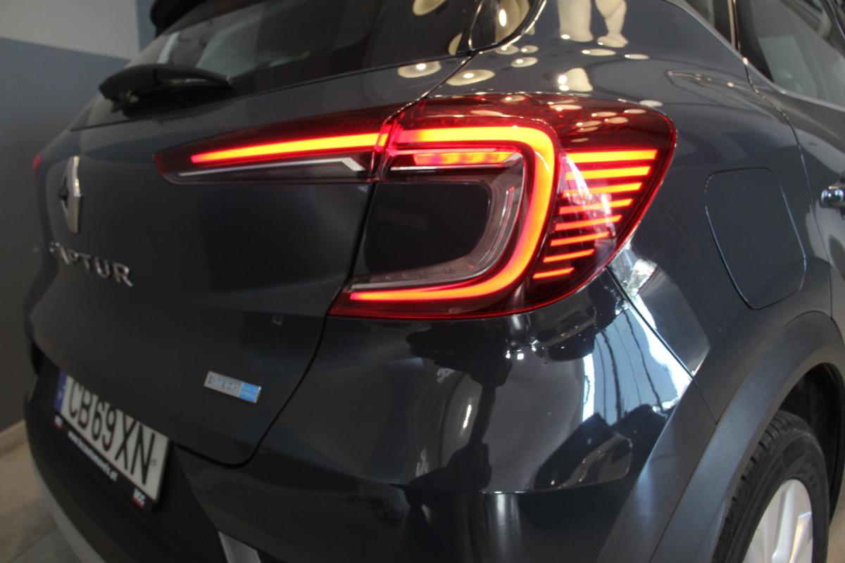 renault-captur-2021-hibrido-a-gasolina-1598cc