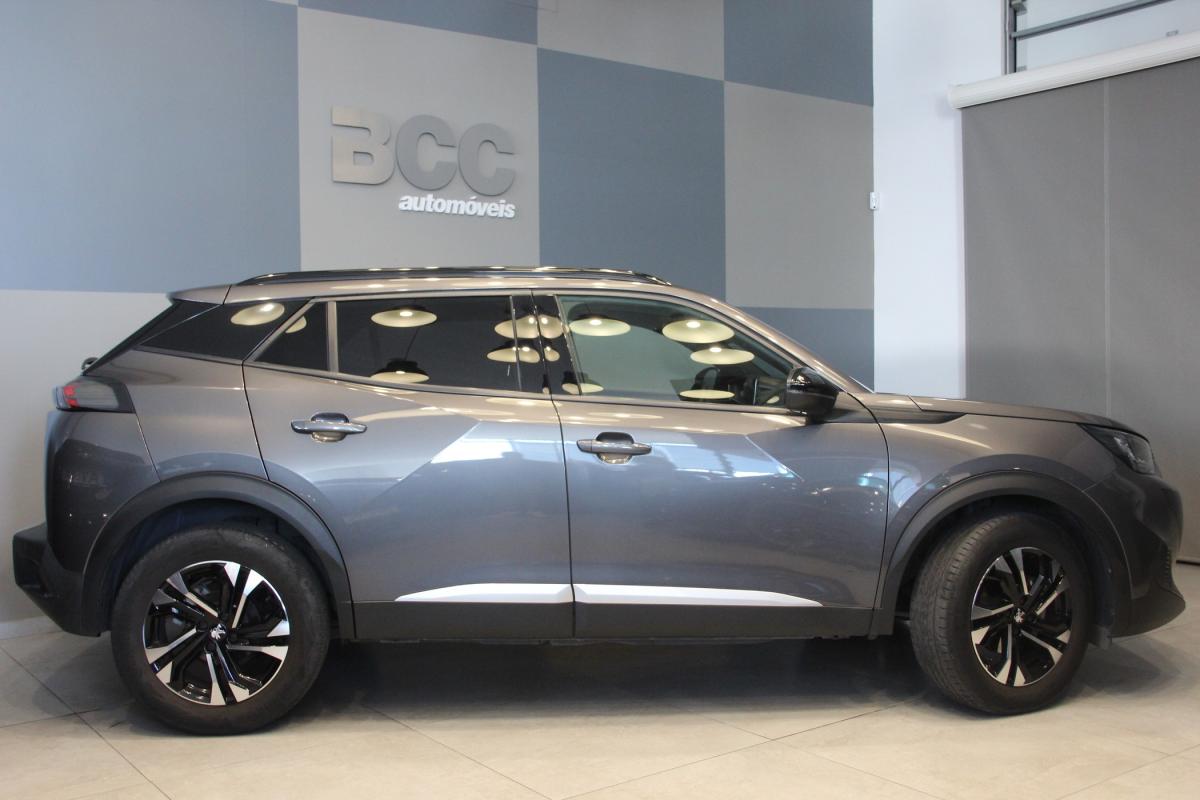 peugeot-2008-2023-gasolina-1199cc