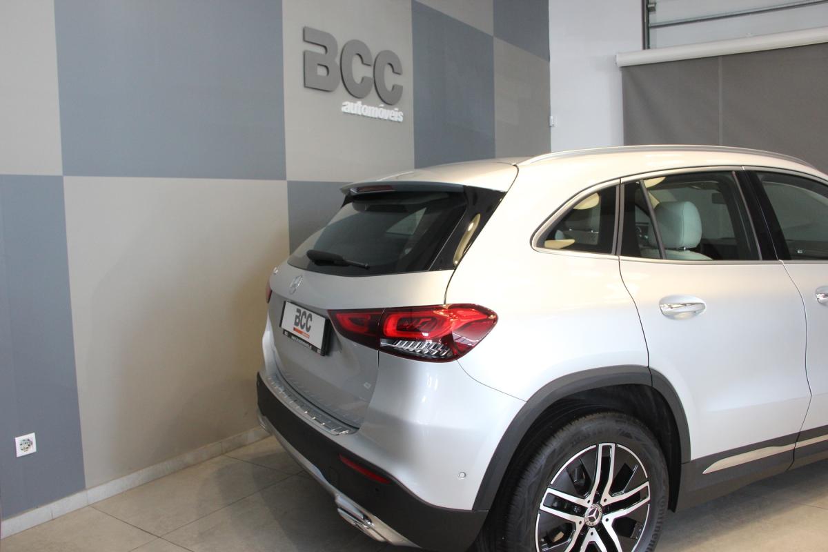 mercedes-benz-gla-2021-gasolina-1332cc