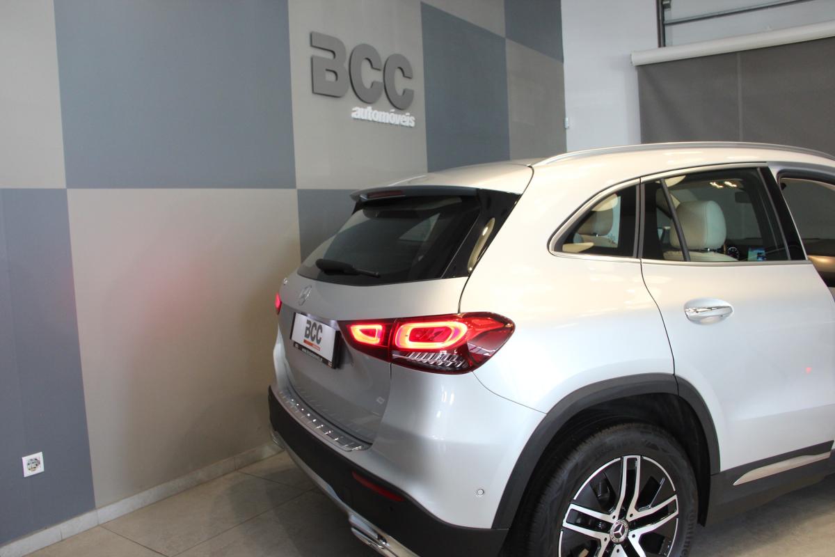 mercedes-benz-gla-2021-gasolina-1332cc
