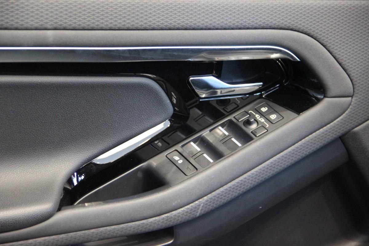 land-rover-range-rover-evoque-2023-hibrido-a-gasolina-1497cc