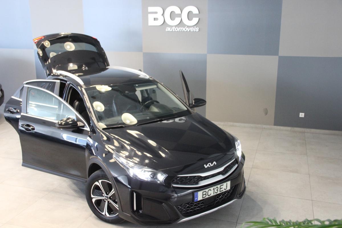 kia-xceed-2023-hibrido-a-gasolina-1580cc