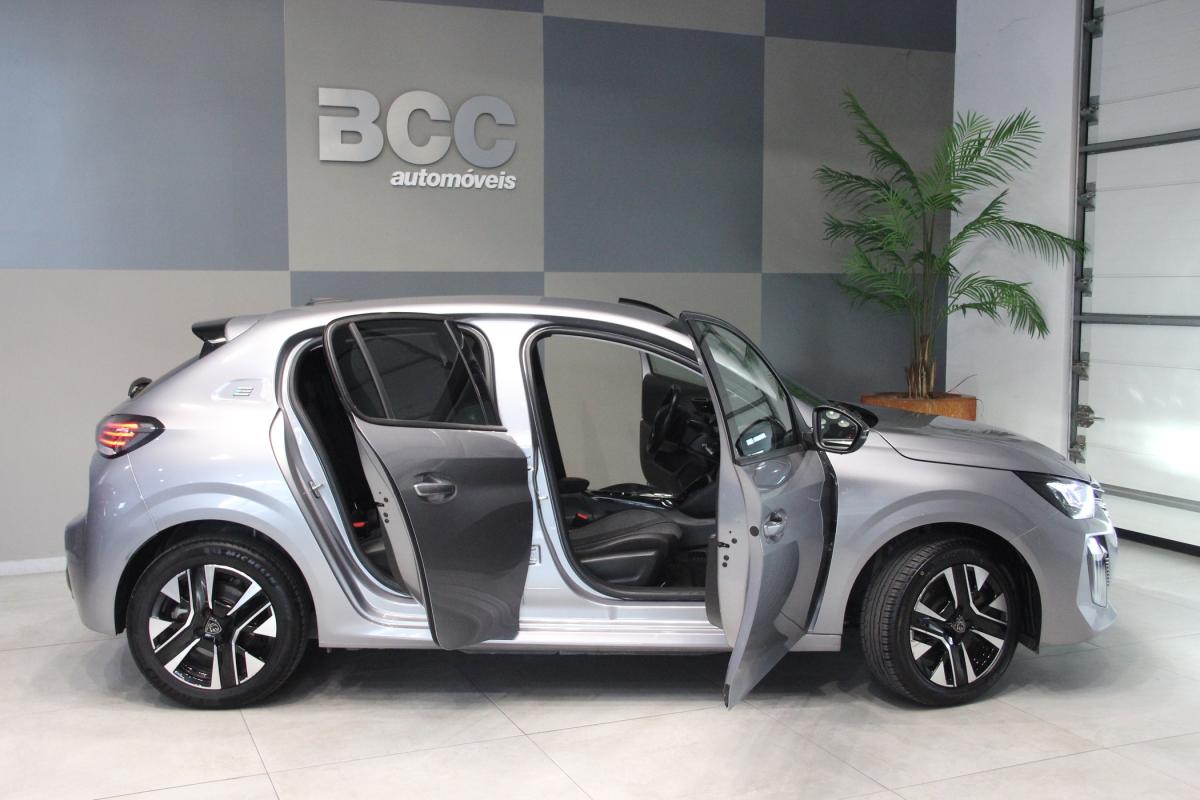 peugeot-208-2024-eletrico-500cc