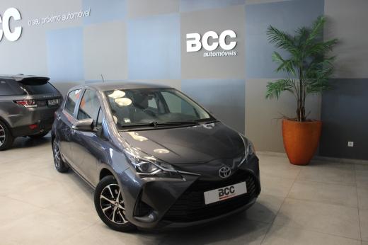 toyota-yaris-2020-hibrido-a-gasolina-1497cc
