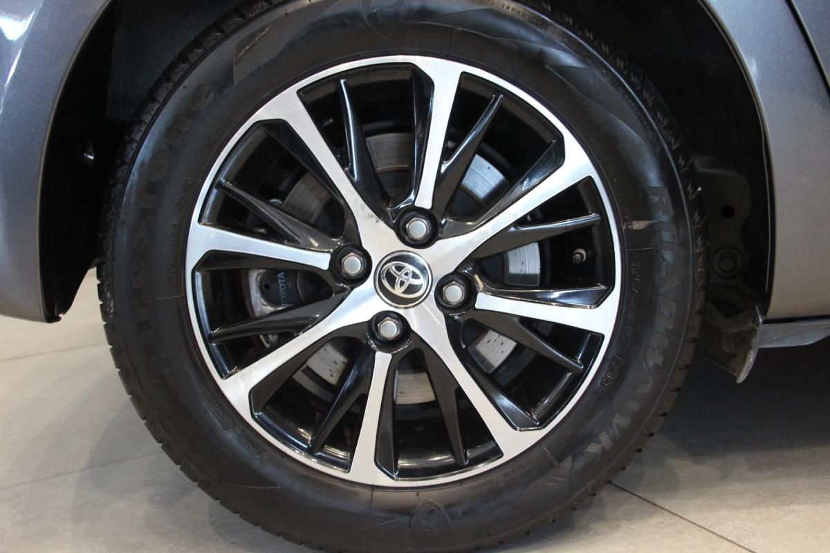toyota-yaris-2020-hibrido-a-gasolina-1497cc