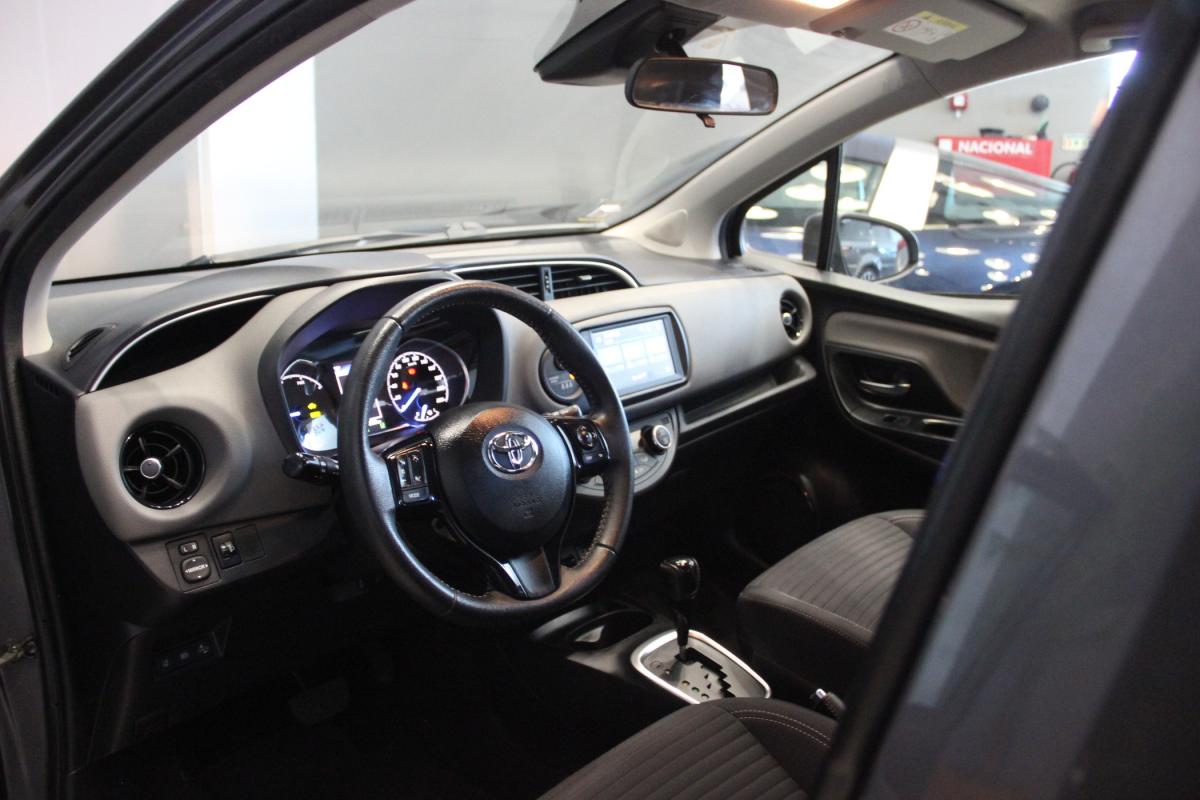 toyota-yaris-2020-hibrido-a-gasolina-1497cc