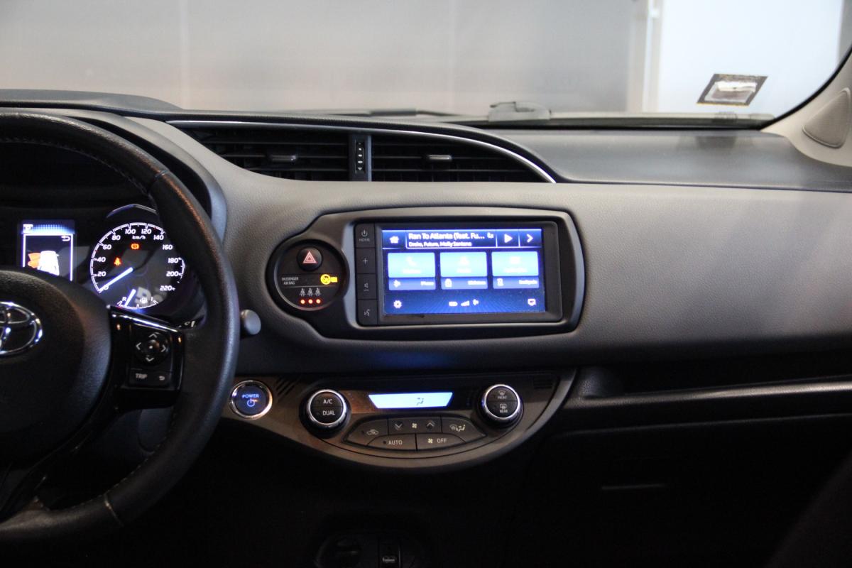toyota-yaris-2020-hibrido-a-gasolina-1497cc