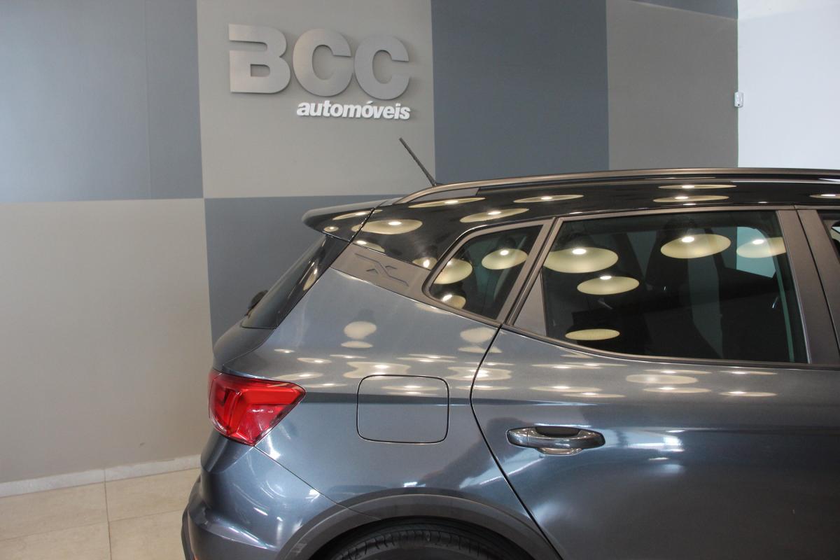 seat-arona-2023-gasolina-999cc